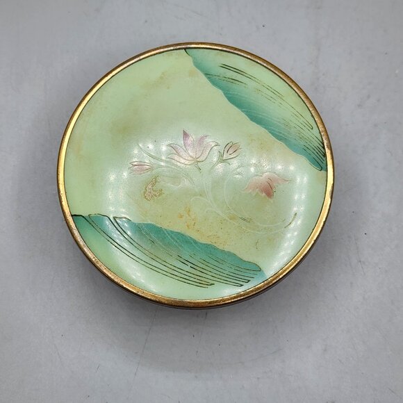 Antique 3 Jar Dresser Vanity Set Celluloid Green Floral 2 Powder Puffs - Picture 4 of 16